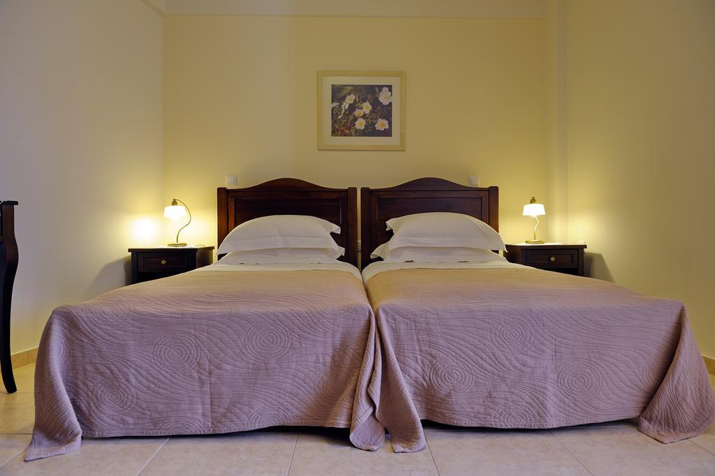 Dianthos Guesthouse Kyriaki Екстер'єр фото